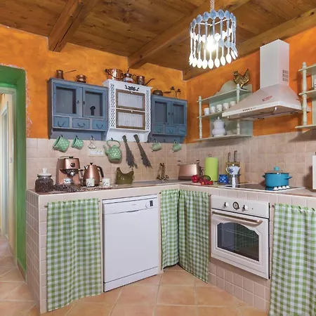 Pet Friendly Home In Hrboki
